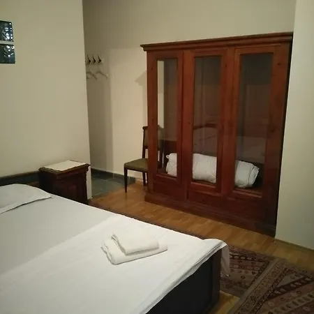Good Night Guest house *